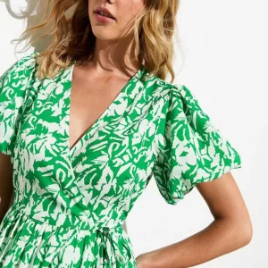 H085906dc2055415eaeb3f0392dbe6bfeZ-1