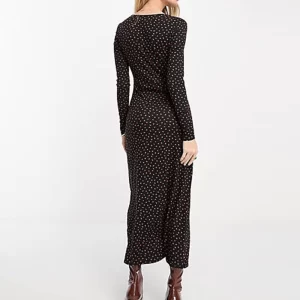 H702ec1db0be04ed38539be9bf11ab243u