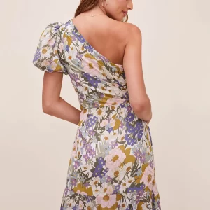 Ha1f16dd63b3743b9b32d83cea300b3180